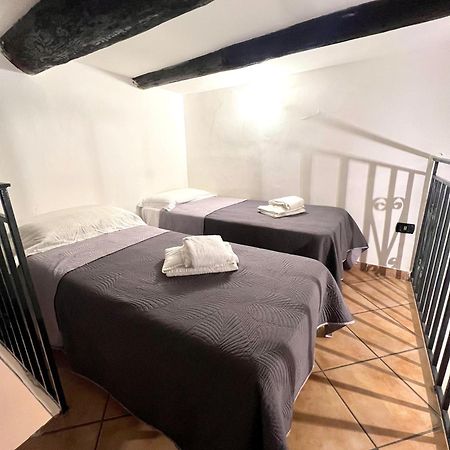Core Guest House Napels Buitenkant foto