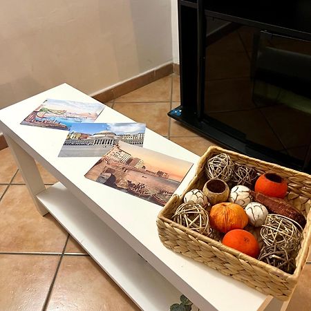 Core Guest House Napels Buitenkant foto