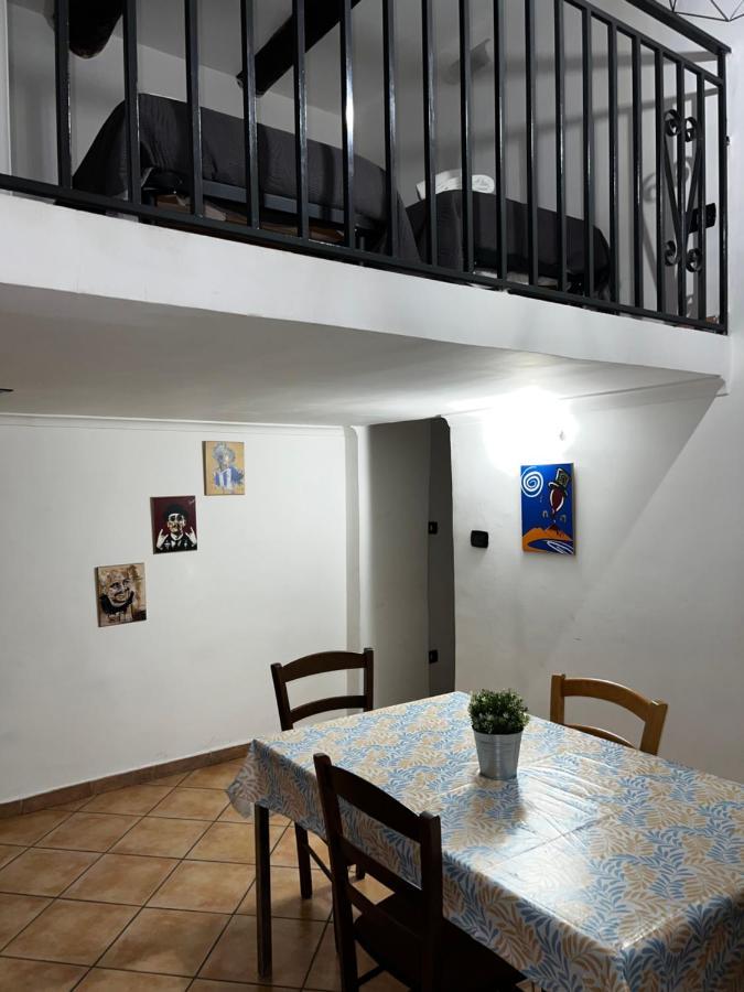 Core Guest House Napels Buitenkant foto