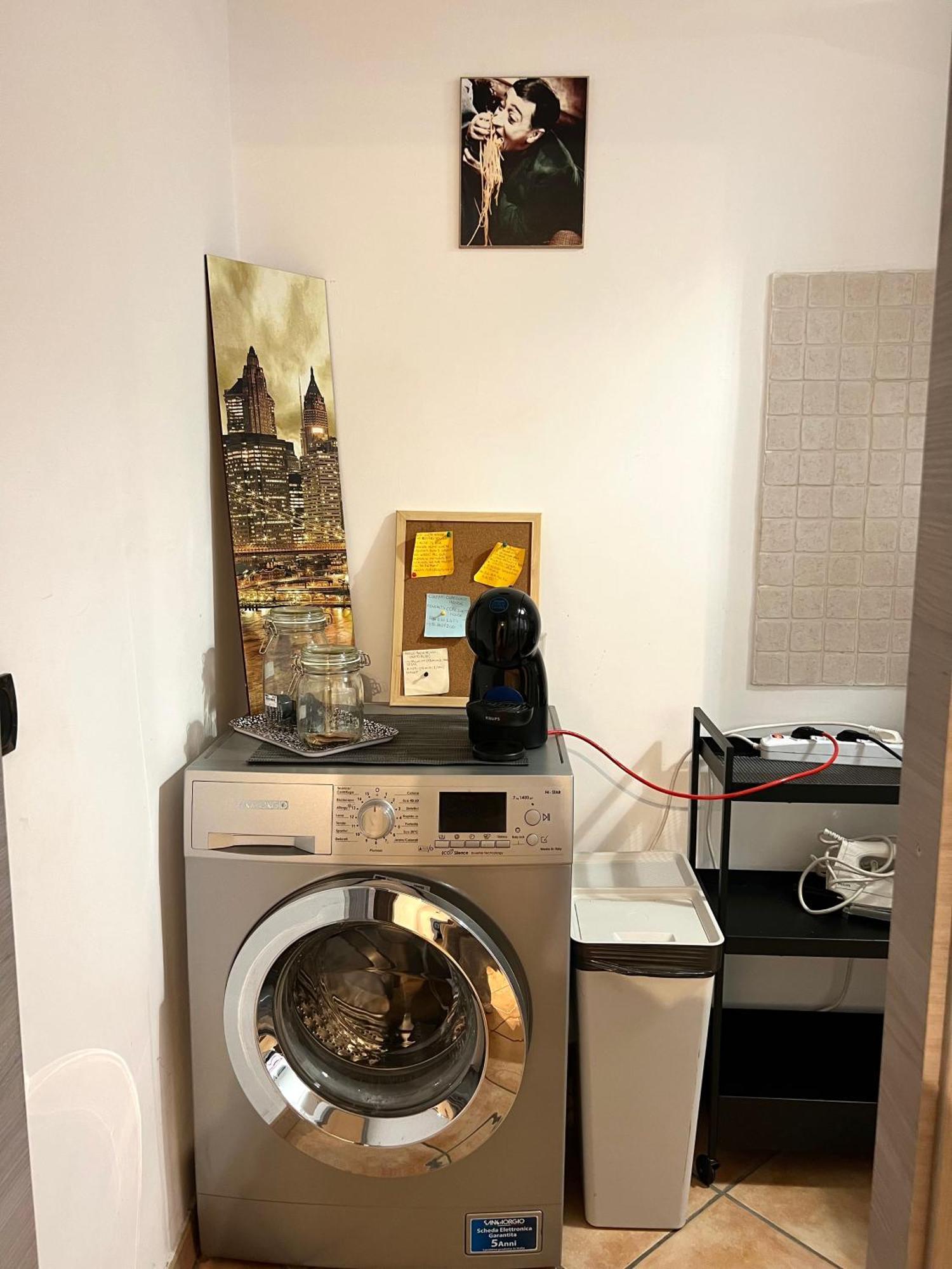 Core Guest House Napels Buitenkant foto